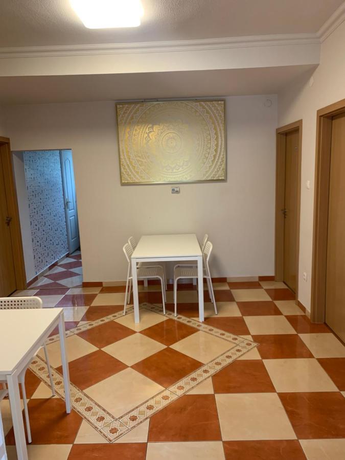 Gabor Aron Apartment Hajdúszoboszló Dış mekan fotoğraf